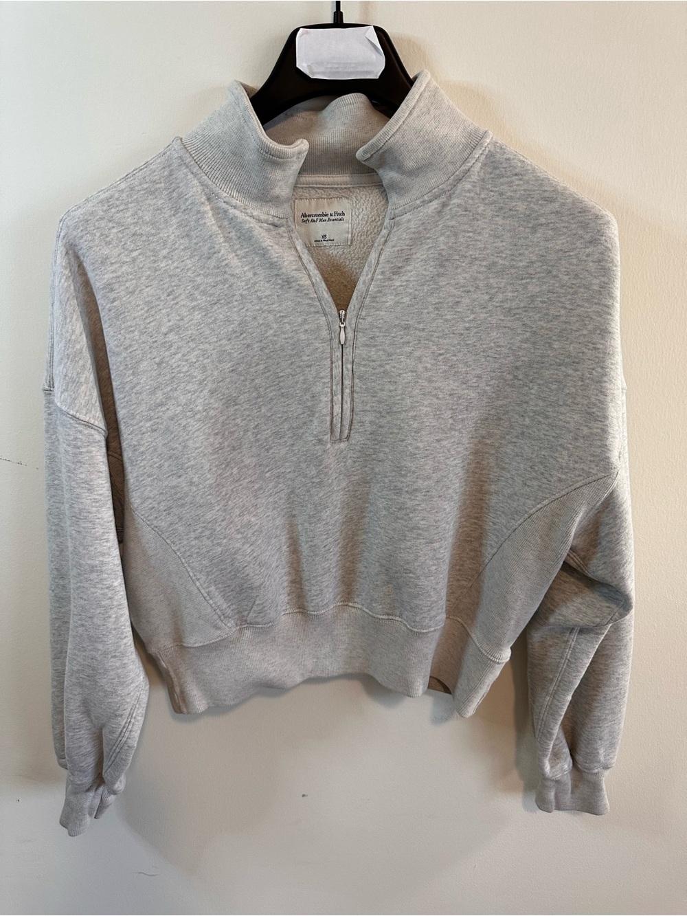 Abercrombie & Fitch Light Gray Quarter-Zip Sweatshirt